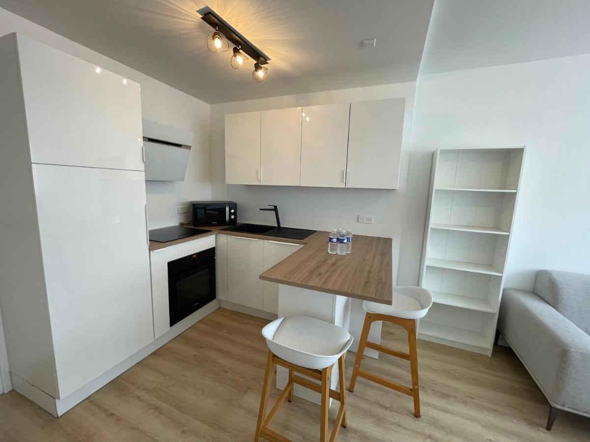 Emeraude Yourhosthelper Caen Exteriér fotografie